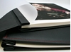 Afbeelding van NML Hahnemuehle Album Soft Cushion Zwart met rood stikwerk Leder A4 art.nr. 87958