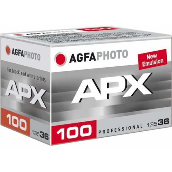 Agfa APX 100 kleinbeeld zwart/wit film 135-36
